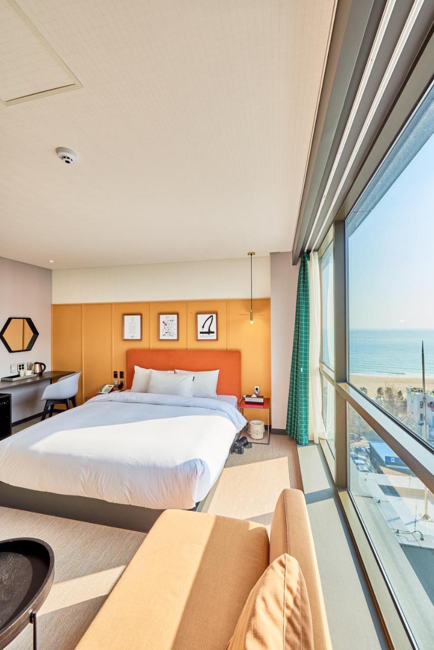 Brown Dot Hotel Songjung Busan Esterno foto